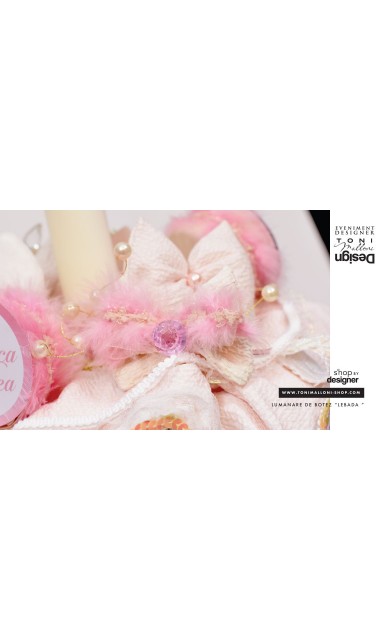 Lumanare de botez pentru fetite cu lebeda fermecata, Lebada Roz Pink Swan 15
